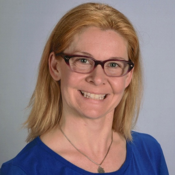 Meet your Posher, Ginger - Picture 2 of 10